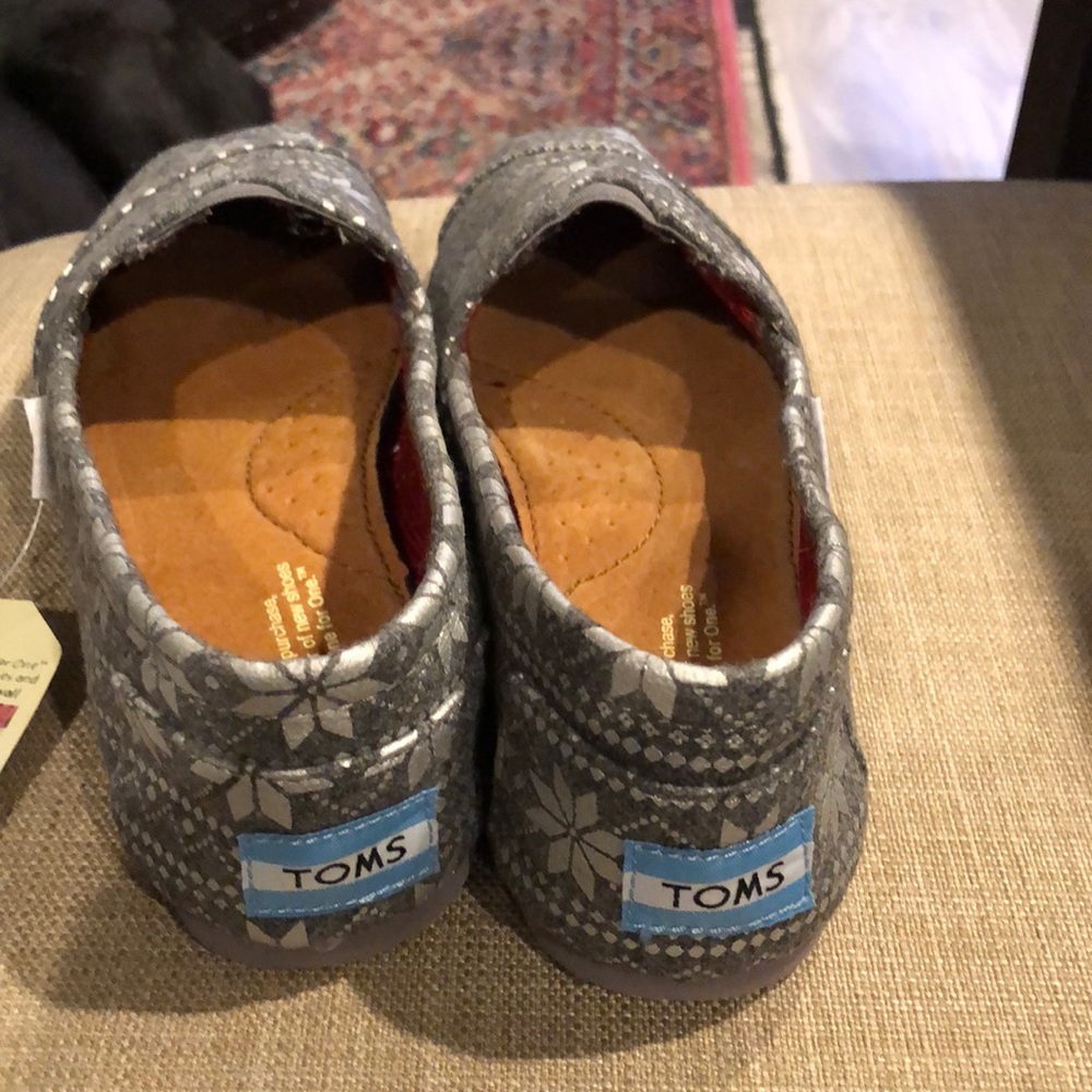 Women’s shoes brand new TOMs - Picture 5 of 7